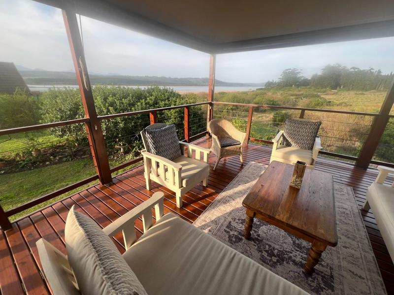 To Let 4 Bedroom Property for Rent in Sedgefield Rural Western Cape